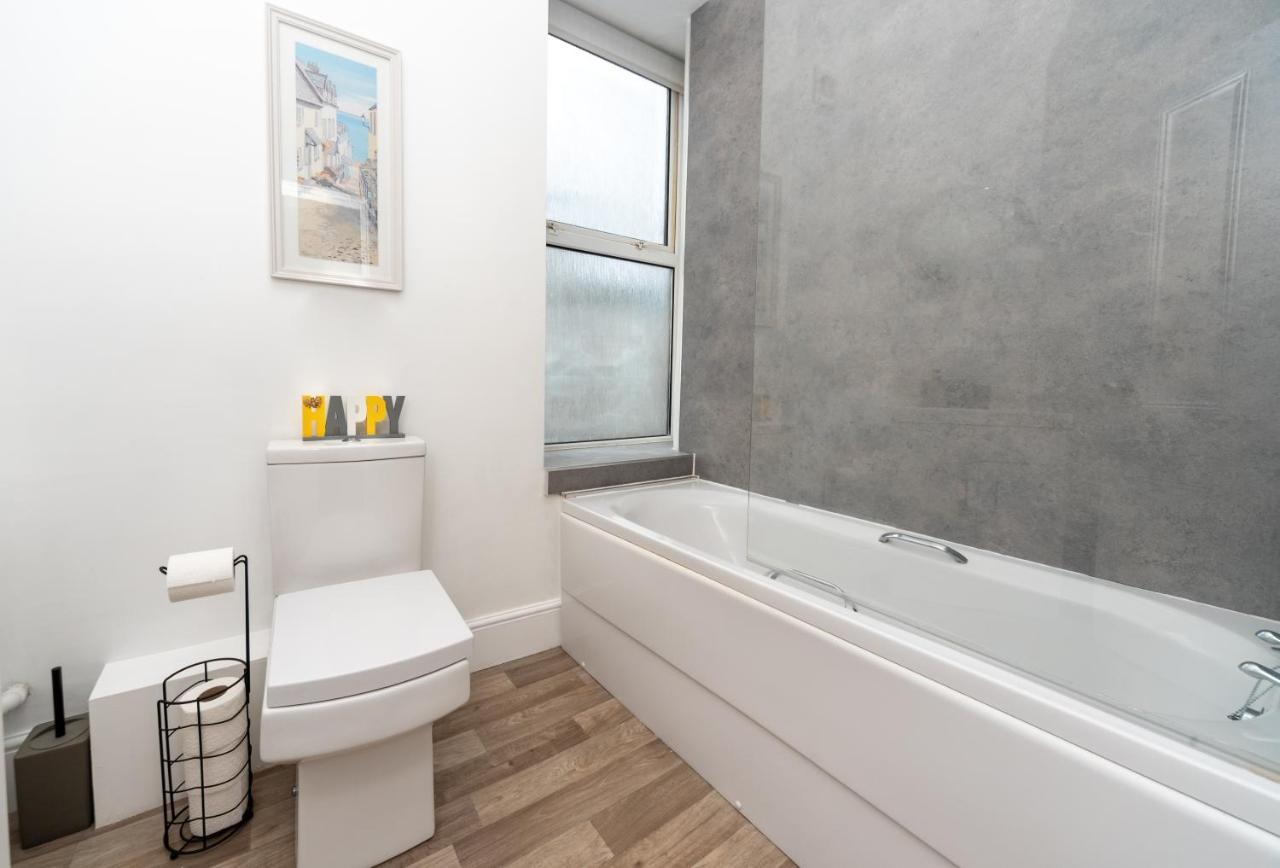 Sea Views Stunning 2 Bedroom Apartment # Lowestoft Zewnętrze zdjęcie