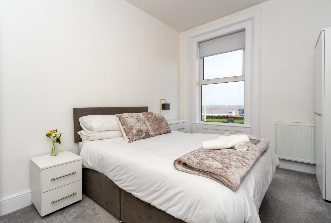 Sea Views Stunning 2 Bedroom Apartment # Lowestoft Zewnętrze zdjęcie
